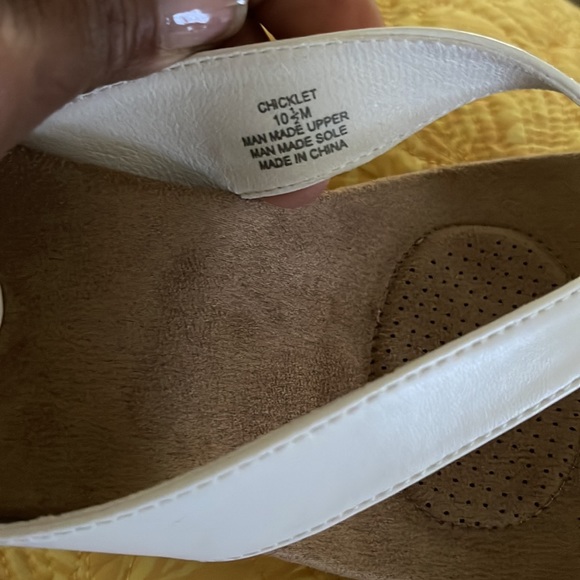 Summer  white Sandler. Can dress up or down.  Never worn. - Picture 10 of 10